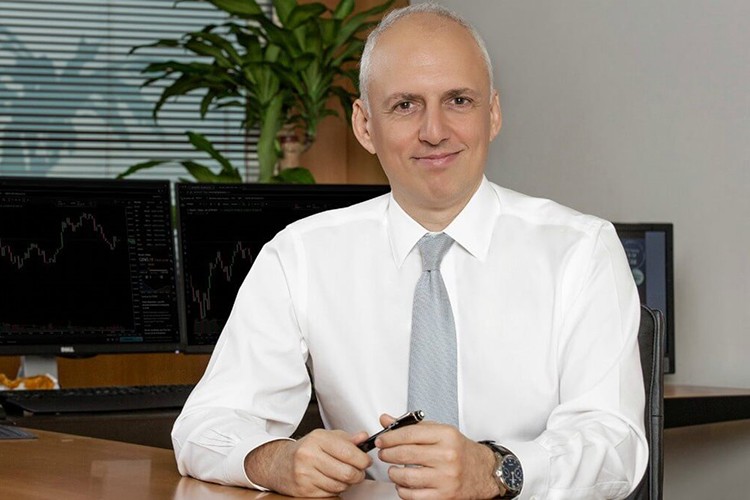 Yapı Kredi'den 1,1 milyar dolarlık sendikasyon kredisi anlaşması