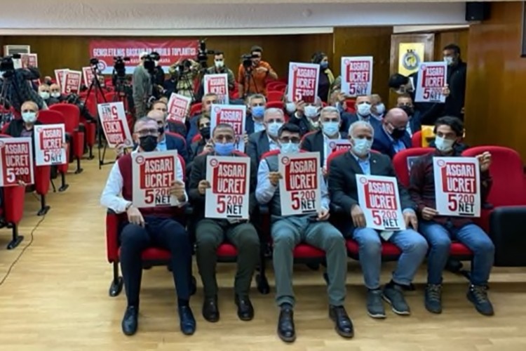 Enflasyon artışı gölgesinde asgari ücret tartışması