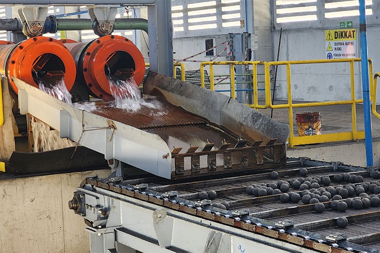 Samsun İzabe ve Elektroliz Tesisi'nde iki önemli yatırım tamamlandı