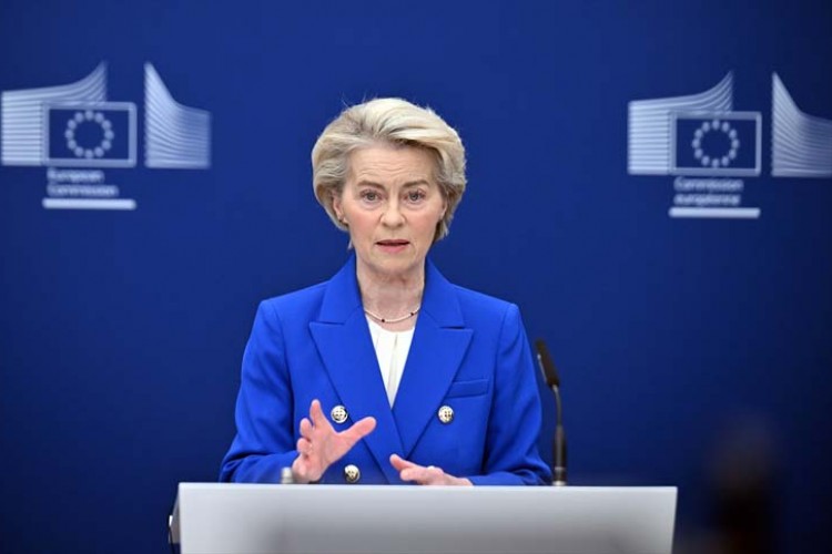 AB Komisyonu Başkanı von der Leyen'den Grok'a tepki