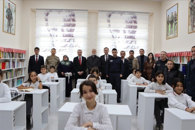 MEB desteğiyle kütüphane açıldı