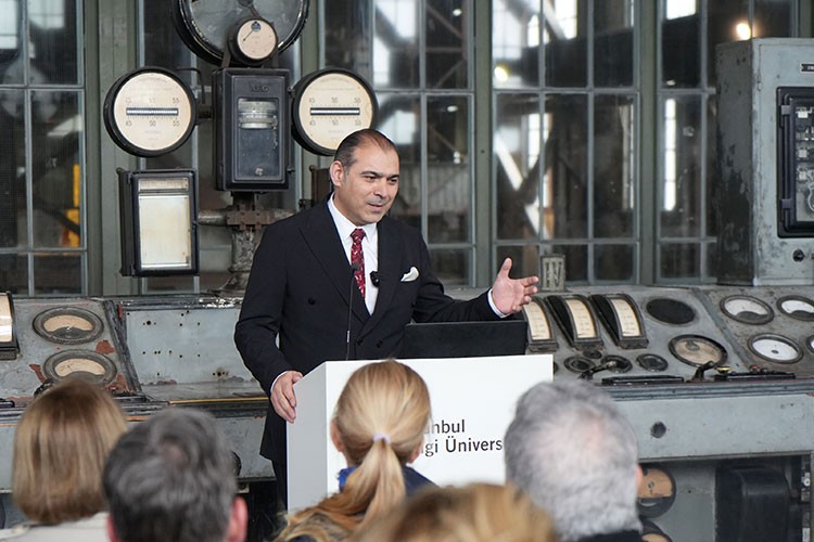 Silahtarağa Arşivi 20. yüzyıl İstanbul'unu aydınlatıyor