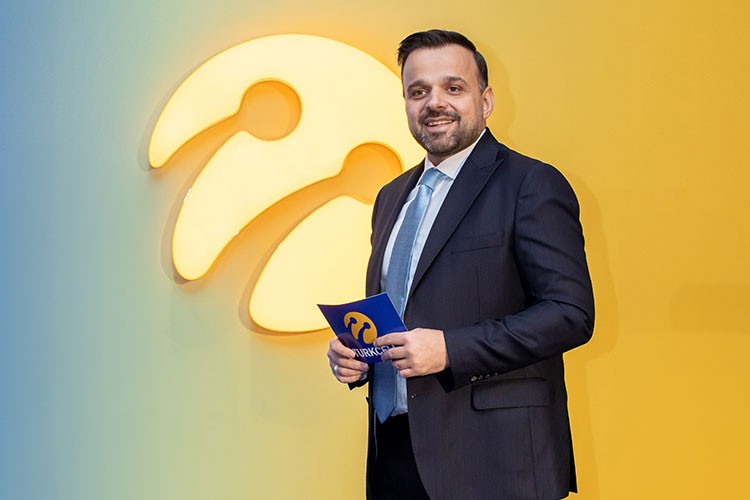 Turkcell 2023'te de güçlü büyümesini sürdürdü
