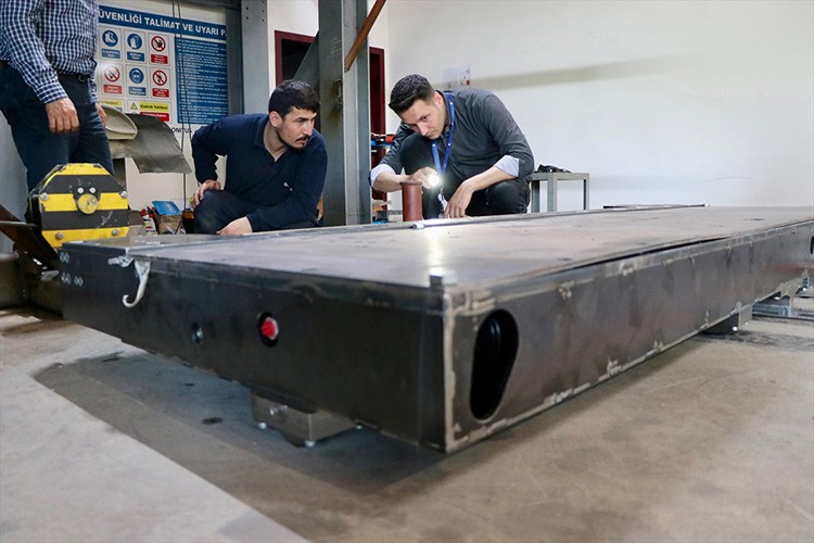 Paslanmaz ray ünitesi yerli olarak üretildi