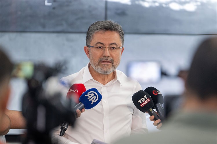 Yumaklı, orman yangınlarındaki son durumu paylaştı: