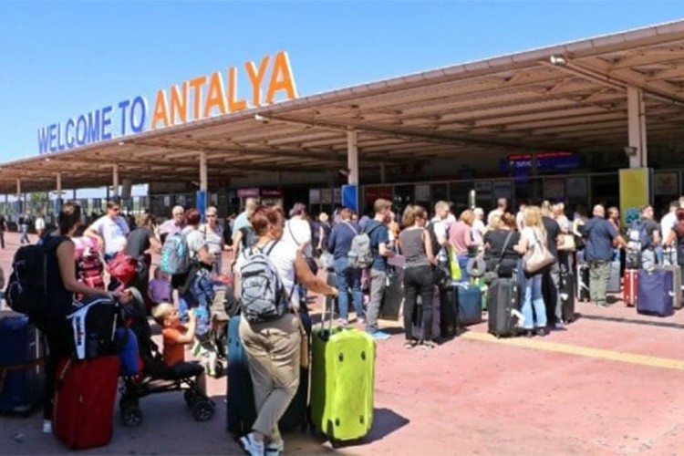 Antalya'ya, Alman turist sayısında rekor