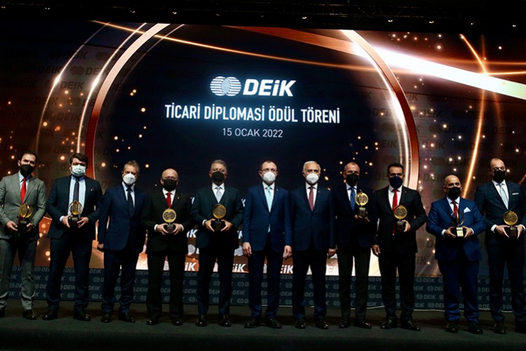 "İstihdam sayısı 29 milyon 885'e çıktı"