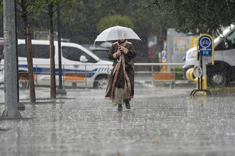 Batı Karadeniz'in iç kesimleri için sağanak uyarısı
