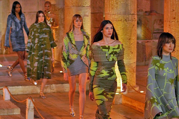 Doku Kumaş tasarım yarışması için start verildi