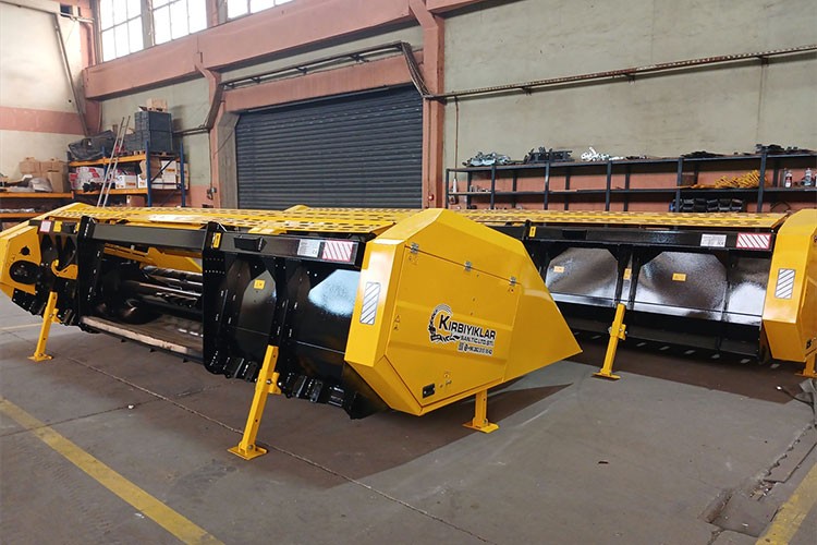 Üretilen biçerdöver parçaları 10 ülkeye ihraç ediliyor