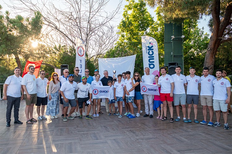 HSSK - Quick Sigorta Kupası'nda üç kupalık gurur