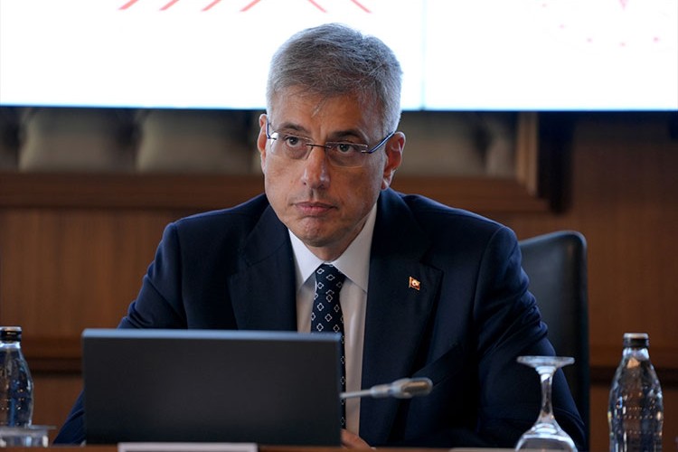 "Tıp biliminde dünyaya yeni şeyler söylemeliyiz"