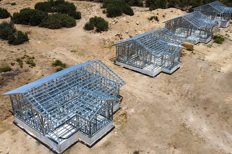 Deprem. sonrası çelik yapılara ilgi katlandı