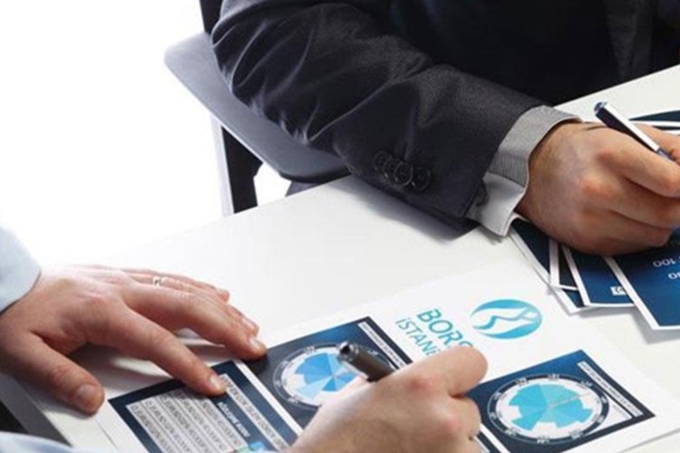 BIST 100 endeksi, önceki hafta kapanışına göre yüzde 0,57 değer kaybetti