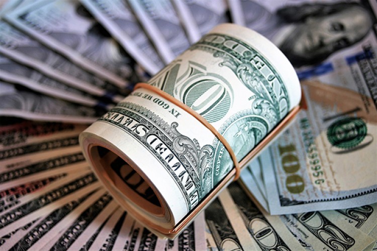 Dolar 47.88'den açıldı