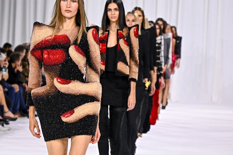 Balmain'in İilkbahar-yaz koleksiyonu, Beymen'de satışa çıktı