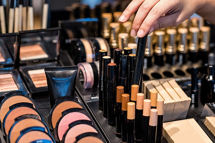 Kozmetik sektöründe yıl sonu ihracat hedefi 1,7 milyar doları aşmak