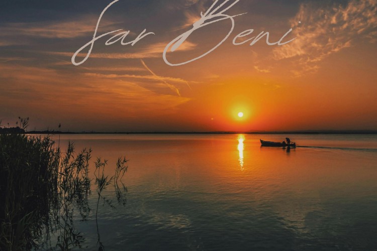 BERKE YOLCU'nun ilk taze teklisi 'SAR BENİ'