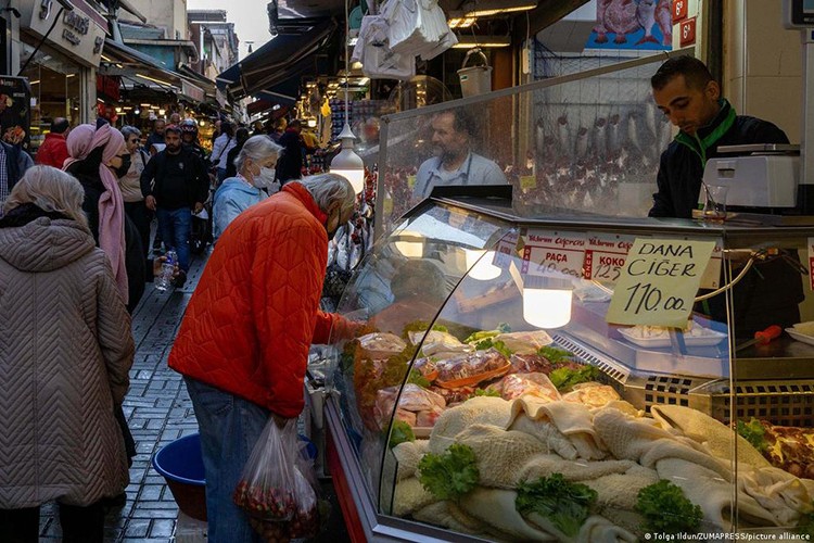 ''Gıdada yüksek fiyat sıkıntısı artacak''
