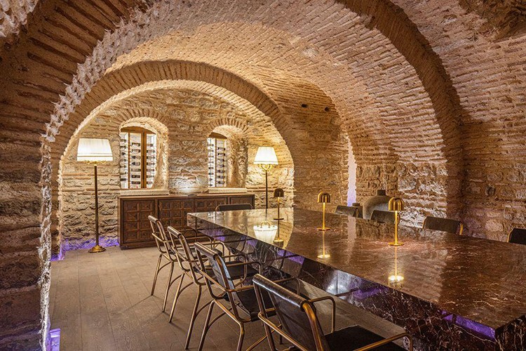 Geçmişten Günümüze Uzanan Bir