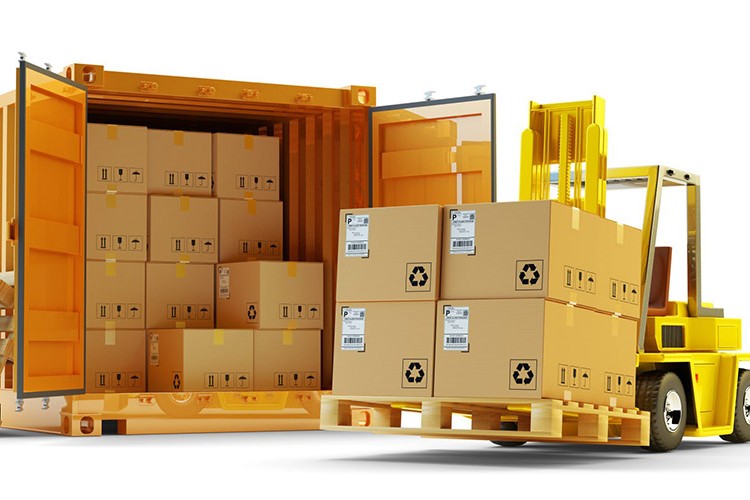 Kargo firmaları Rusya sevkiyatlarını askıya aldı