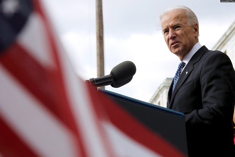 Biden'dan petrol rezervlerini kullanması istendi
