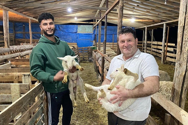 Çocukluk hayallerini gerçekleştirdiler