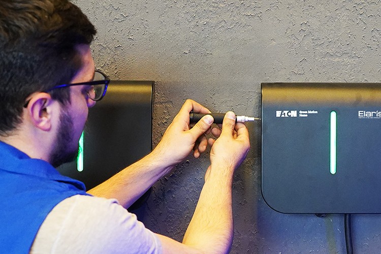 Sıcak havalar elektrikli otomobilleri nasıl etkiliyor?