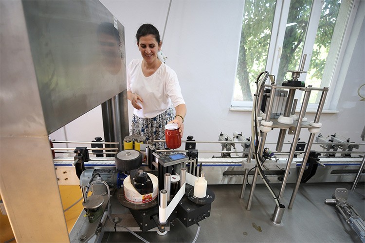 Bursalı kadın üreticiler üretim kapasitesini artırdı