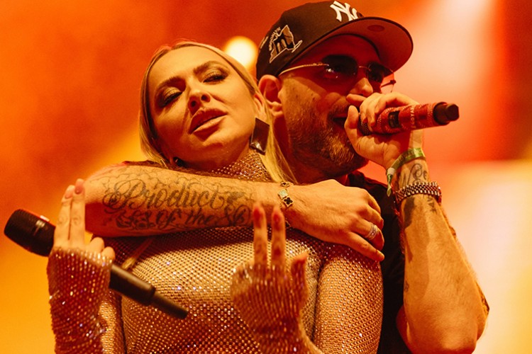 Ünlü rapçi Murda İstanbul'u salladı