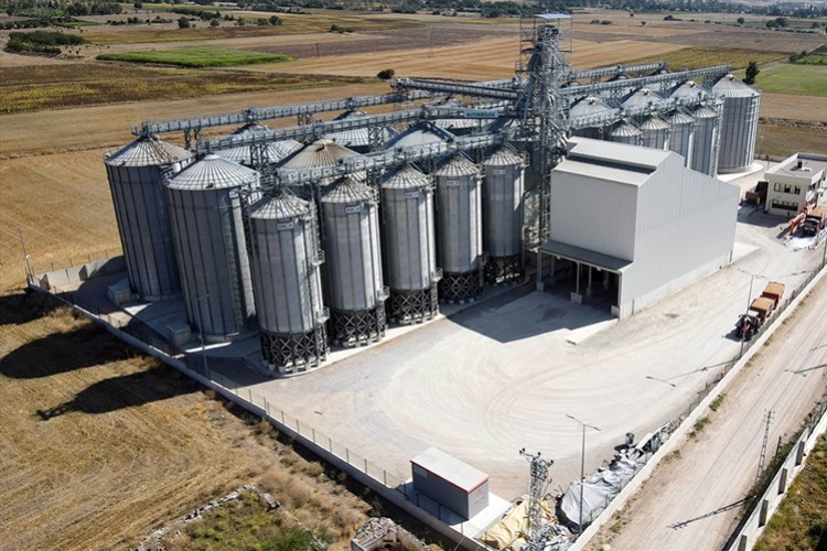 Hububat ürünleri Amasya'da kurulan lisanslı depoda muhafaza ediliyor