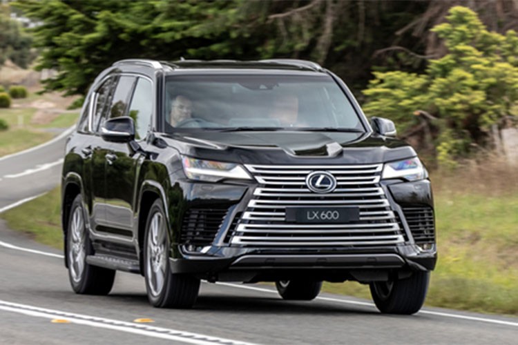 Lexus'tan SUV modellerinde temmuz ayına özel kampanya