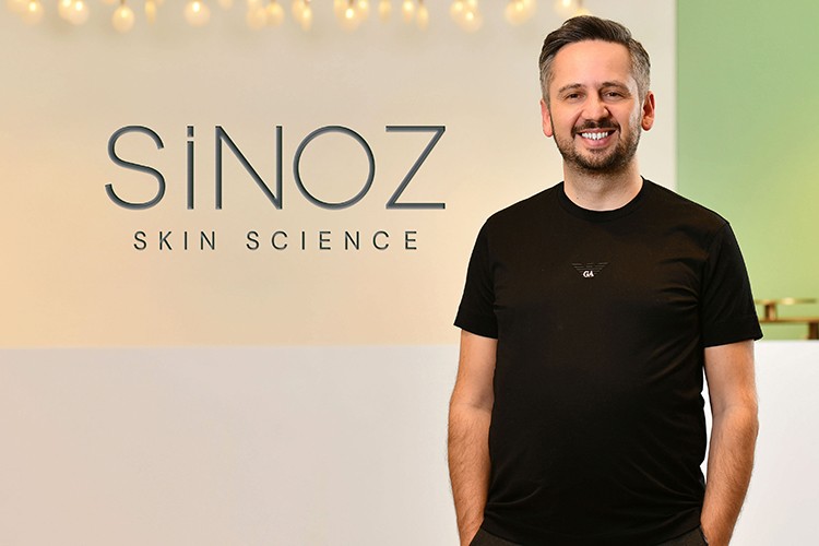 Dijitalde liderlikten küresel raflara