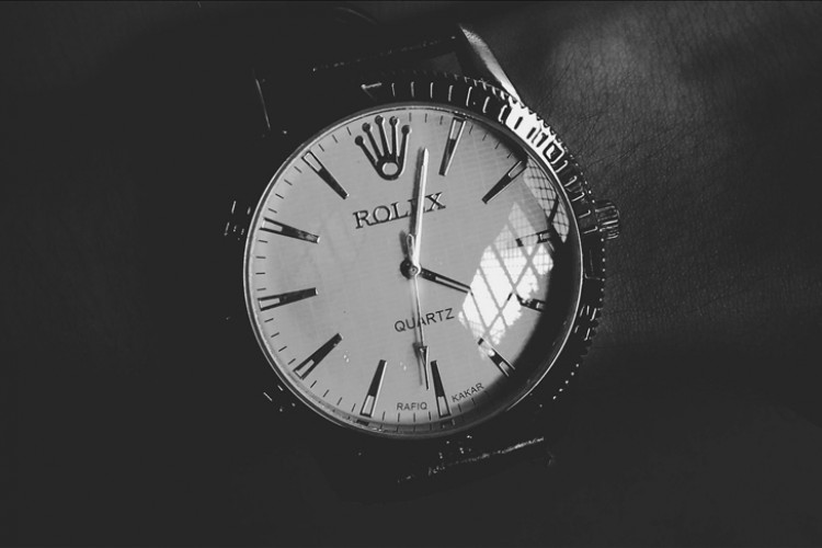 AB, Rolex'in Bucherer'i almasını onayladı