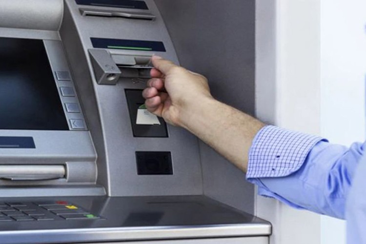 Türkiye'de ATM sayısı 55 bini geçti
