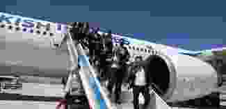 Rize-Artvin Havalimanı'na ilk yolcu uçağı iniş yaptı
