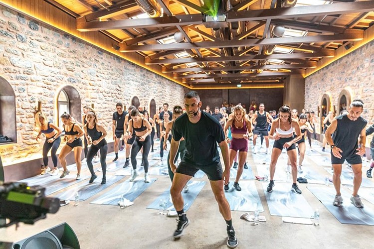 Topluluk ruhu ve hareketi devam ettiriyor