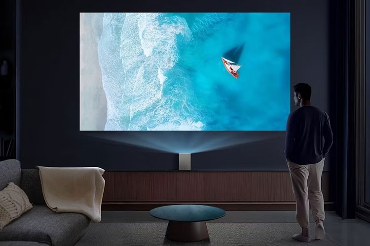 LG, 4K projektör modeli CineBeam S'i küresel pazara sundu