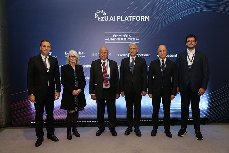 Teknoloji liderleri ve iş dünyası bir araya geldi