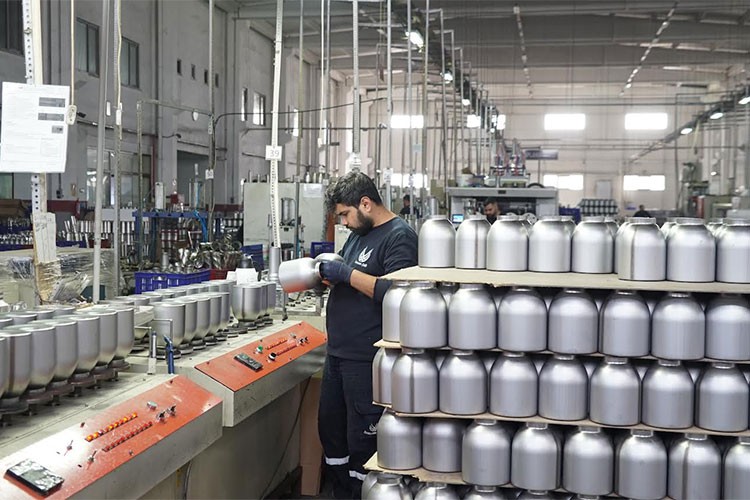 Dünyaya termoslar Şanlıurfa'dan gidecek