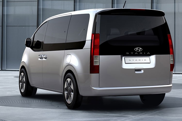 225 beygirlik STARIA Hibrit Türkiye'de