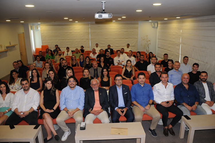 Aile Şirketlerinde Yönetim Kurulları Gençleşiyor