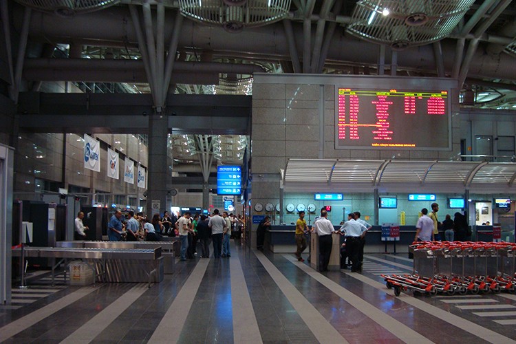 Yükü İstanbul omuzladı