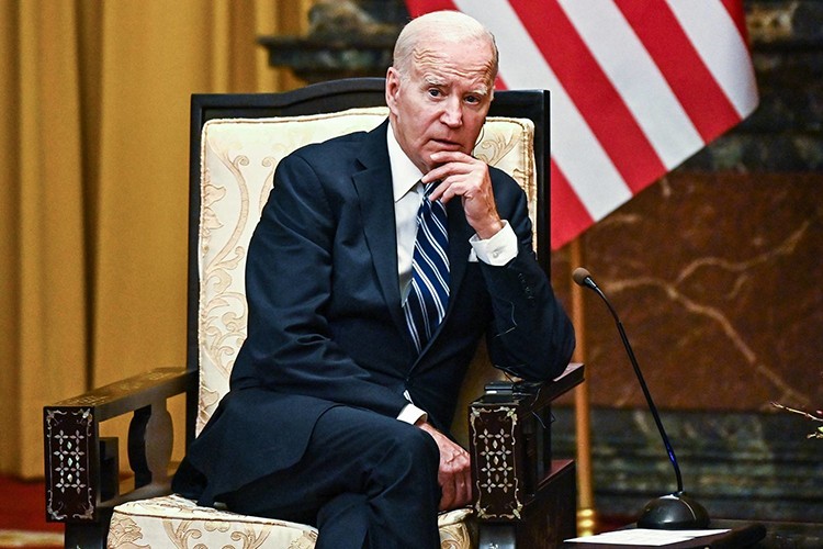 Biden bazı büyük şirketlerin CEO'larıyla görüştü