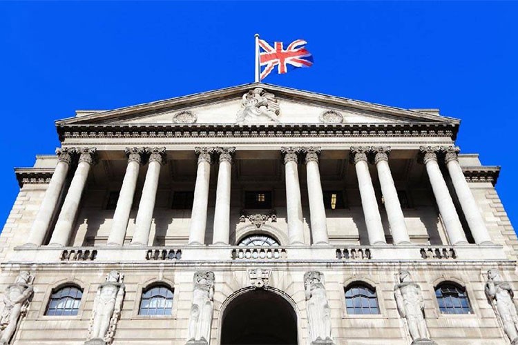 İngiltere faizi yüzde 4,75'te sabit tuttu
