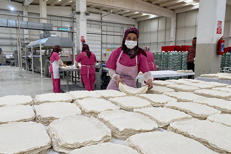 Yufka üretilen işletmede 40 kadın istihdam ediliyor