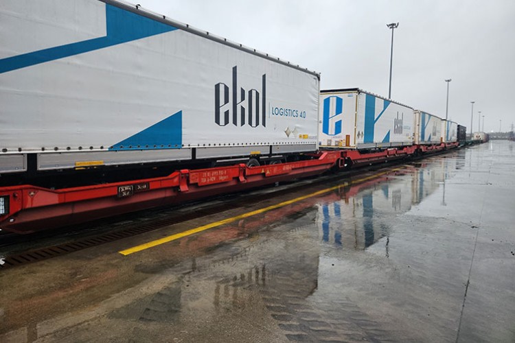 Çevreci bir taşıma çözümü sunuyor