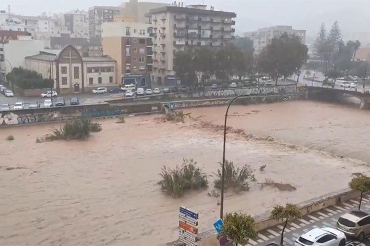 İspanya'daki selin maliyeti 20 milyar avroyu aştı