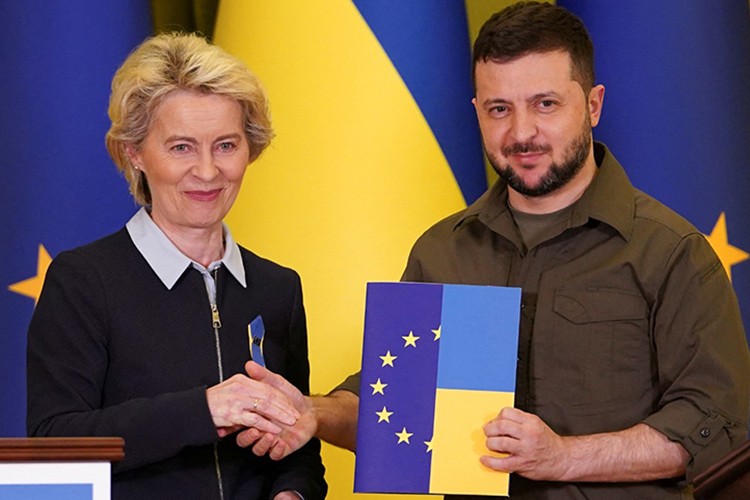 AB'den Ukrayna'ya 4 milyar avronun üzerinde destek