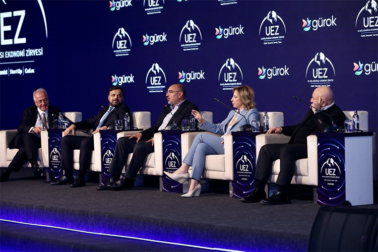 Turkcell'in yenilenebilir enerji yatırımları sürecek